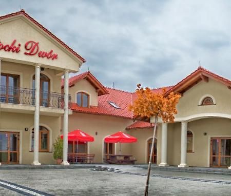 Potocki Dwor Hotell Jędrzejów Eksteriør bilde